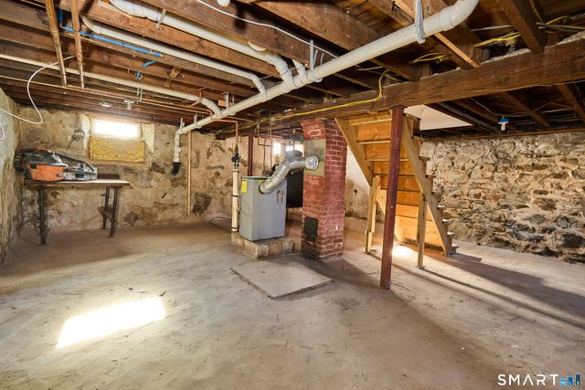 121 Johnson Street, Naugatuck, CT 06770