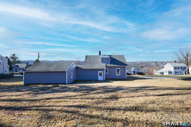 121 Johnson Street, Naugatuck, CT 06770