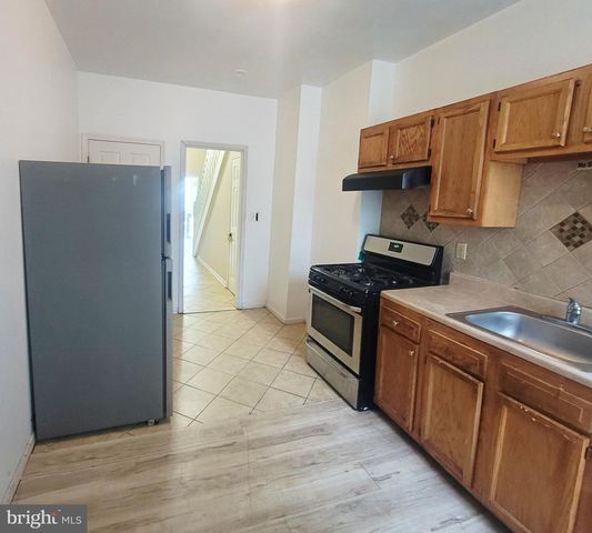 3907 FAIRVIEW AVE, Baltimore, MD 21216