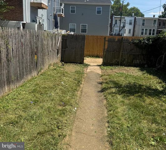 3907 FAIRVIEW AVE, Baltimore, MD 21216