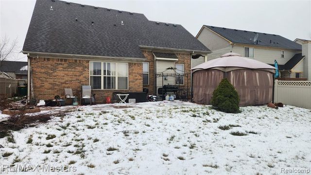 24879 Emily Drive, Brownstown, MI 48183