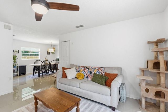 950 S PARSONS AVENUE, Deland, FL 32720