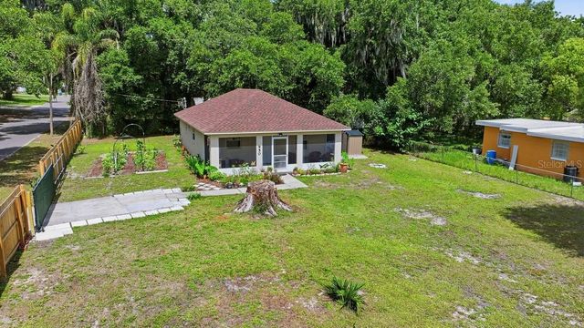 950 S PARSONS AVENUE, Deland, FL 32720