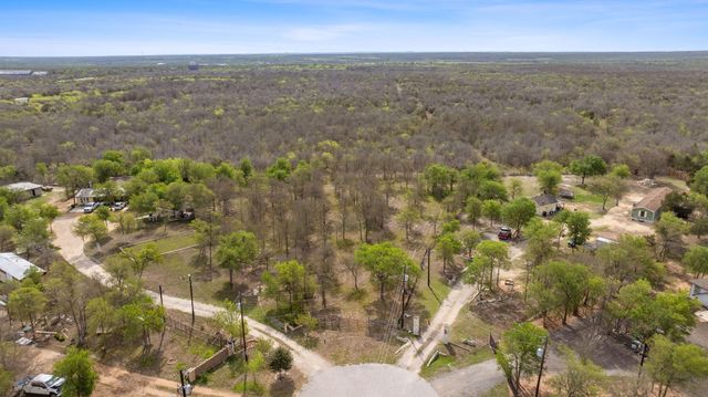 115 Pena CT, Del Valle, TX 78617