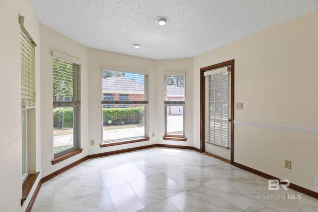 533 Wedgewood Drive, Gulf Shores, AL 36542