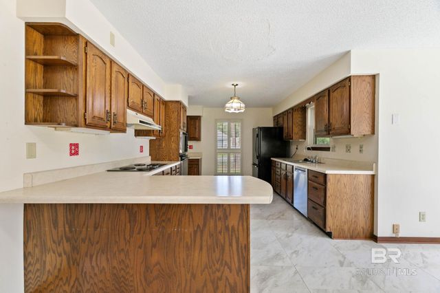 533 Wedgewood Drive, Gulf Shores, AL 36542