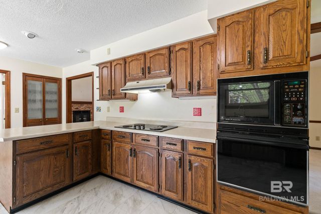 533 Wedgewood Drive, Gulf Shores, AL 36542