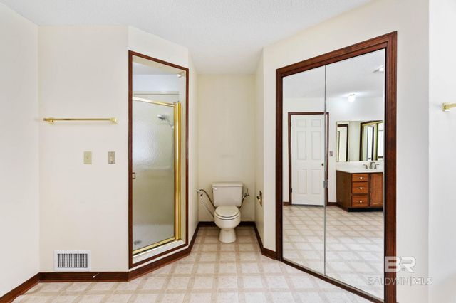 533 Wedgewood Drive, Gulf Shores, AL 36542