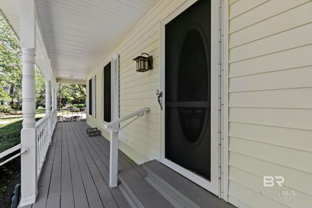 533 Wedgewood Drive, Gulf Shores, AL 36542