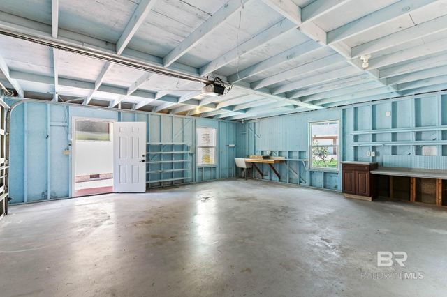 533 Wedgewood Drive, Gulf Shores, AL 36542