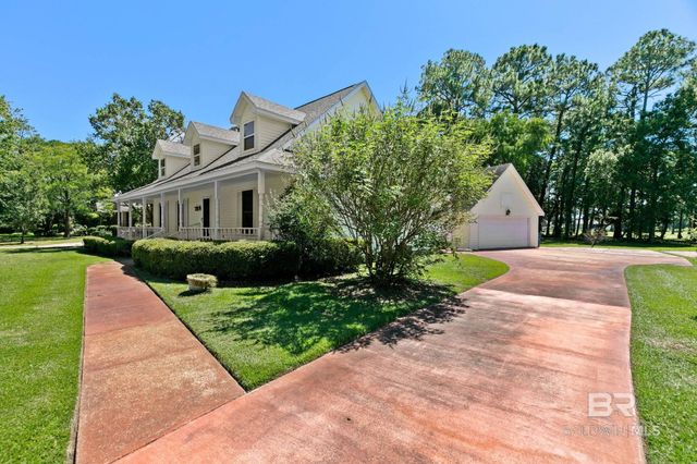 533 Wedgewood Drive, Gulf Shores, AL 36542