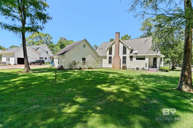 533 Wedgewood Drive, Gulf Shores, AL 36542