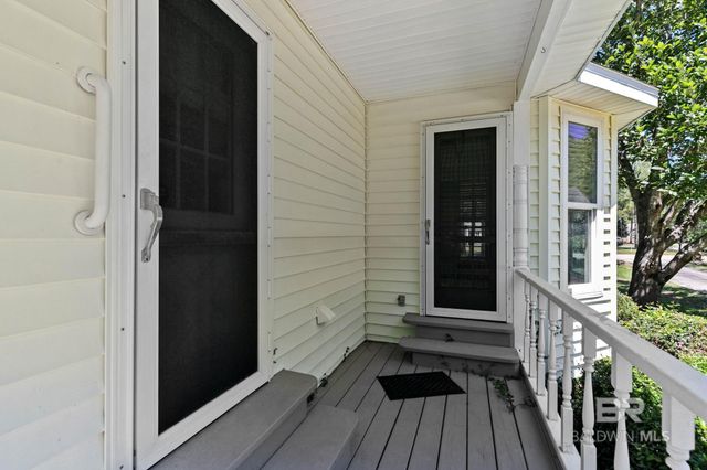 533 Wedgewood Drive, Gulf Shores, AL 36542