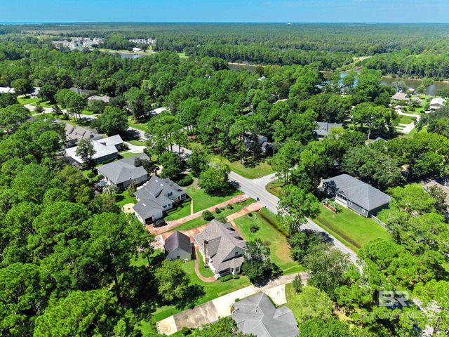 533 Wedgewood Drive, Gulf Shores, AL 36542