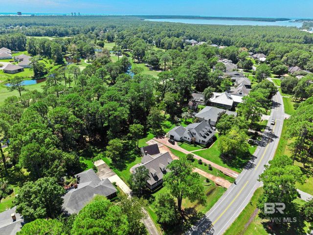 533 Wedgewood Drive, Gulf Shores, AL 36542