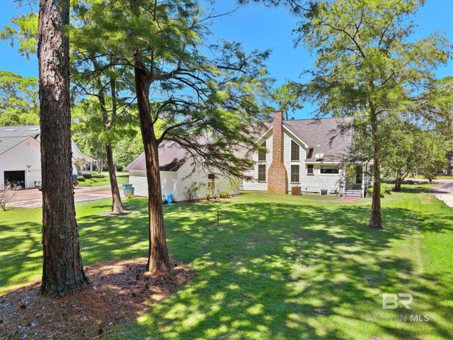 533 Wedgewood Drive, Gulf Shores, AL 36542