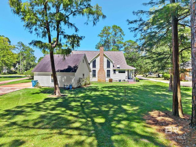 533 Wedgewood Drive, Gulf Shores, AL 36542