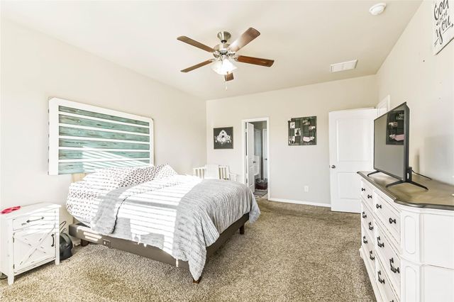 405 Lake Line Drive, Alvin, TX 77511