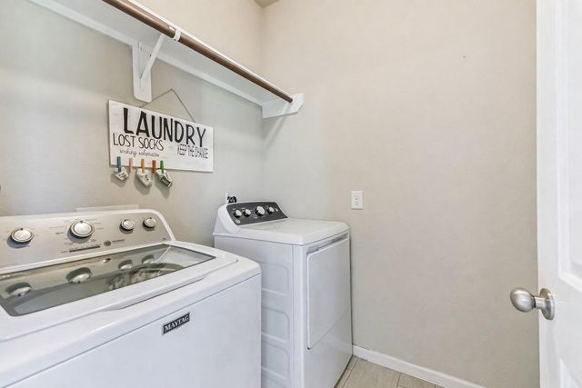 405 Lake Line Drive, Alvin, TX 77511