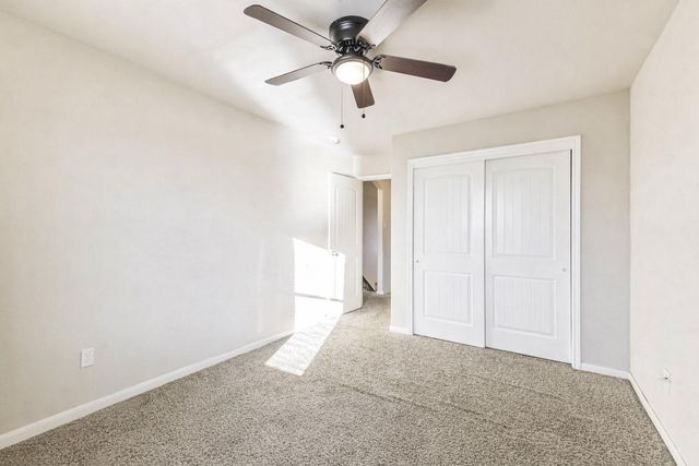 405 Lake Line Drive, Alvin, TX 77511