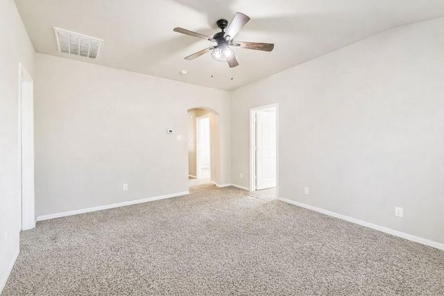 405 Lake Line Drive, Alvin, TX 77511