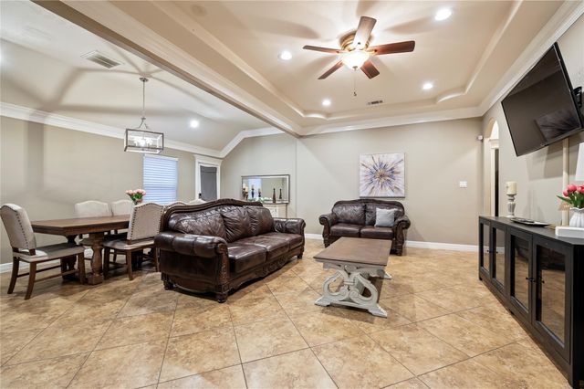 1012 Avenue I, South Houston, TX 77587