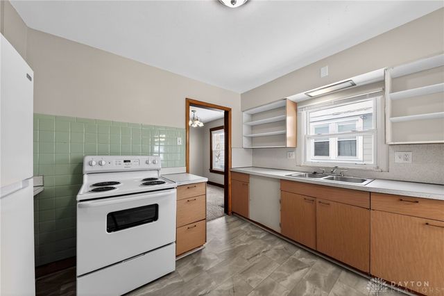 1809 Darst Avenue, Dayton, OH 45403