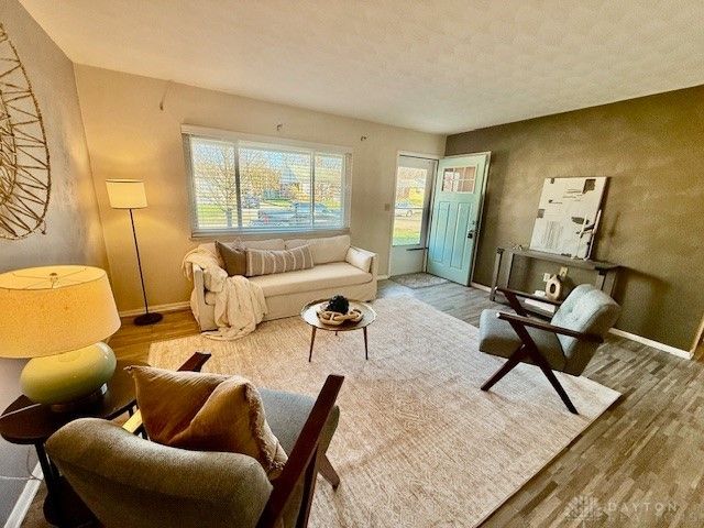 3729 Marion Drive, Enon Vlg, OH 45323