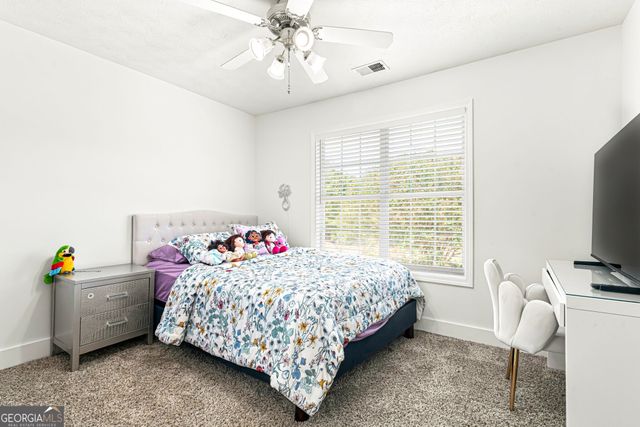 2586 Abbotts Glen Drive NW, Acworth, GA 30101