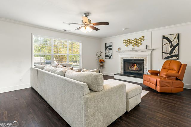 2586 Abbotts Glen Drive NW, Acworth, GA 30101