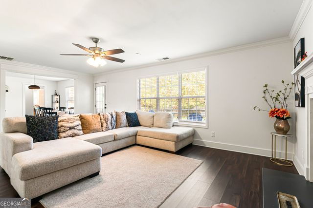 2586 Abbotts Glen Drive NW, Acworth, GA 30101