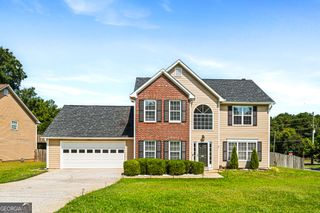 2586 Abbotts Glen Drive NW, Acworth, GA 30101
