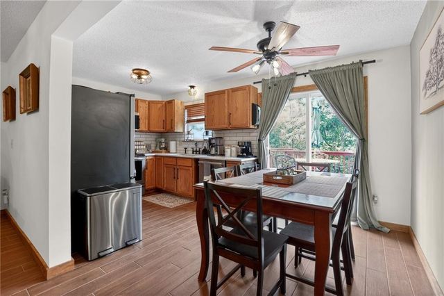 9930 N Cherry Drive, Kansas City, MO 64155