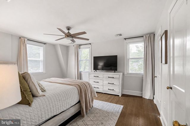 679 CRICKET AVE, Ardmore, PA 19003