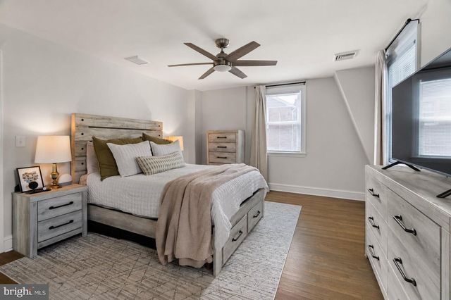 679 CRICKET AVE, Ardmore, PA 19003