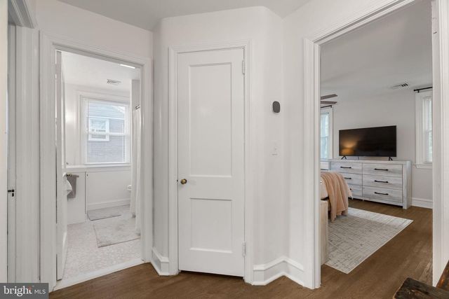 679 CRICKET AVE, Ardmore, PA 19003