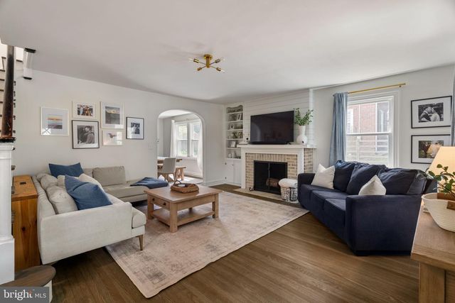 679 CRICKET AVE, Ardmore, PA 19003