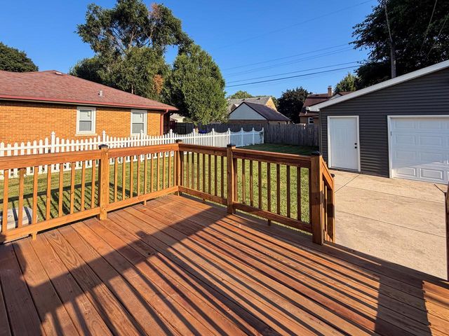 1901 74th PLACE, Kenosha, WI 53143