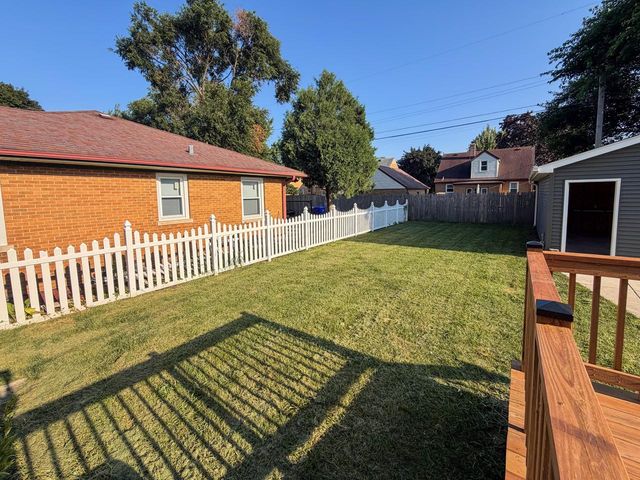 1901 74th PLACE, Kenosha, WI 53143