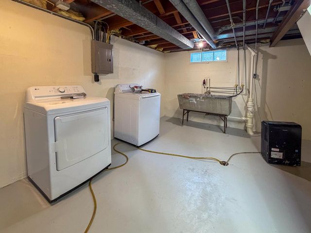1901 74th PLACE, Kenosha, WI 53143