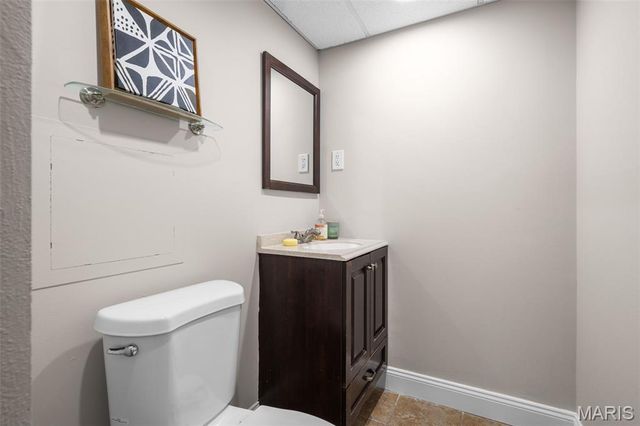 615 Creststone Drive, Florissant, MO 63033