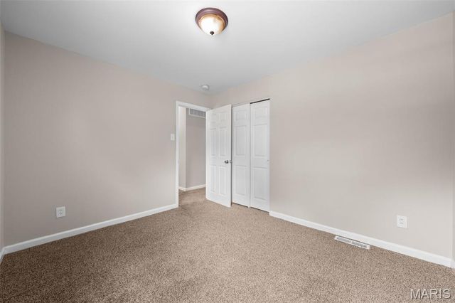 615 Creststone Drive, Florissant, MO 63033