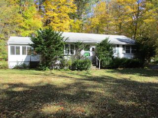 21 Senexet Road, Putnam, CT 06260