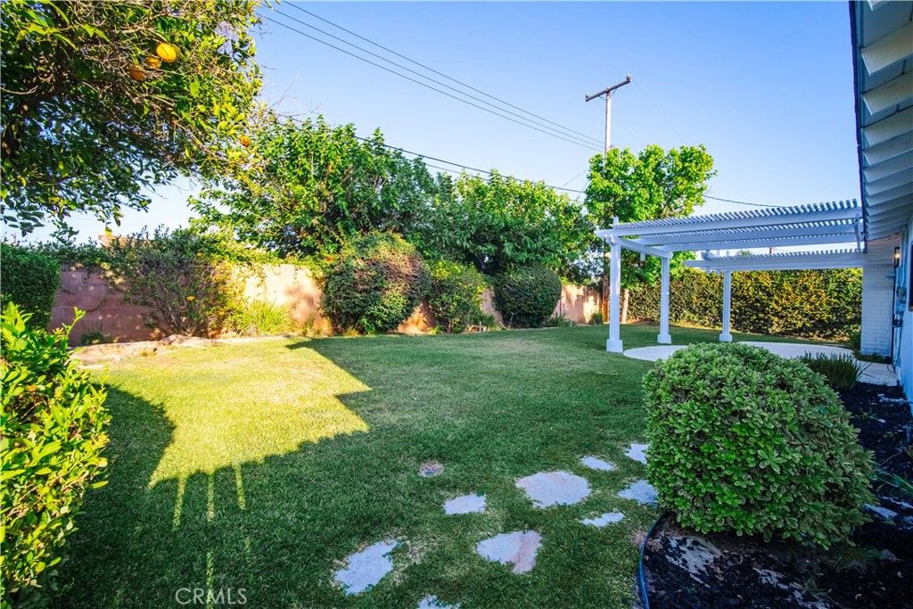 Image 6 of property listing at 5252 Liverpool, Yorba Linda, CA 92886