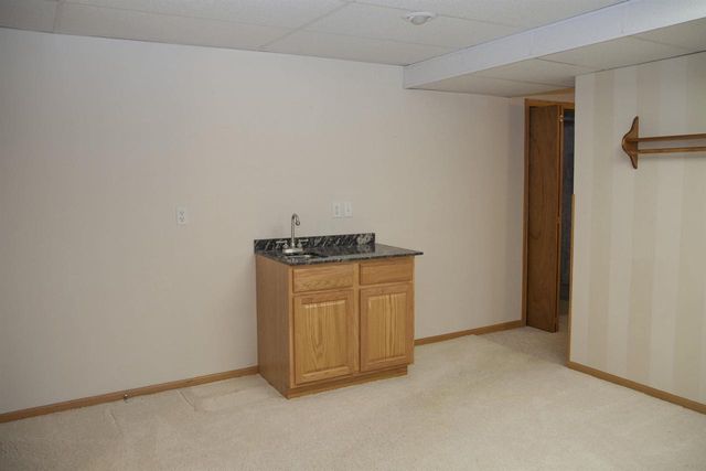 1045 Saddle Ridge, Portage, WI 53901