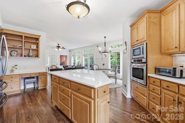 239 Sardis Pointe Road, Matthews, NC 28105
