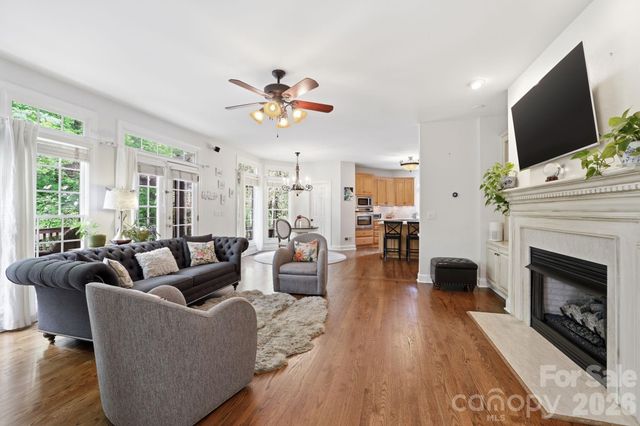 239 Sardis Pointe Road, Matthews, NC 28105