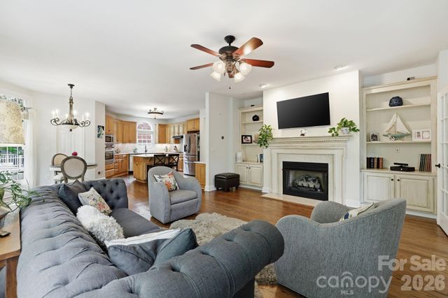 239 Sardis Pointe Road, Matthews, NC 28105