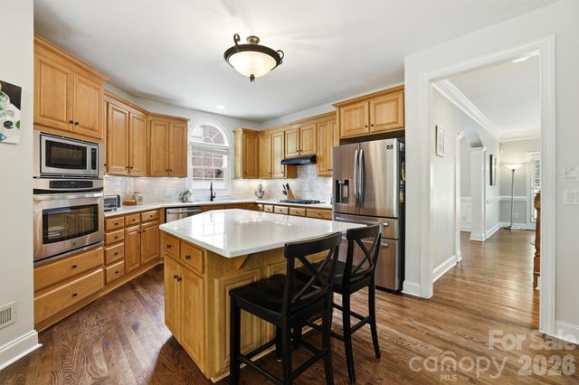 239 Sardis Pointe Road, Matthews, NC 28105