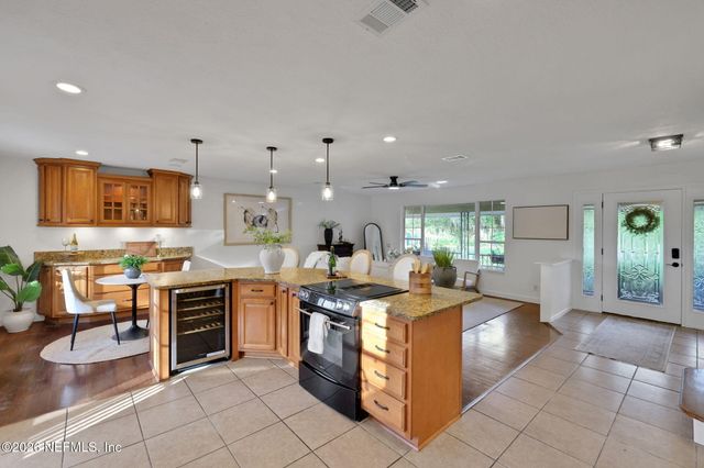 1310 ORANGE Circle S, Orange Park, FL 32073